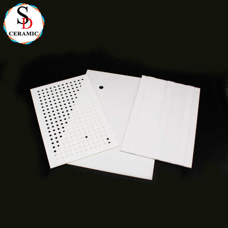 High Heat  Industrial Ceramic 95% Alumina Ceramic Plates Porous Ceramic Plates