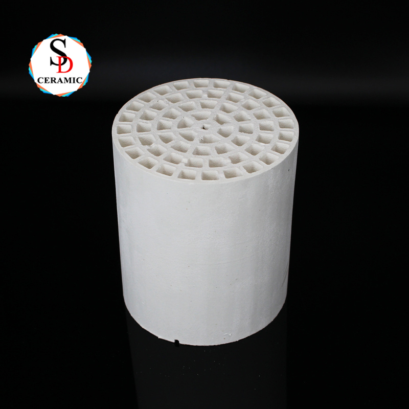 Customized Porous Insulating Mullite Honeycomb Ceramic Monolith for High Temperature Application