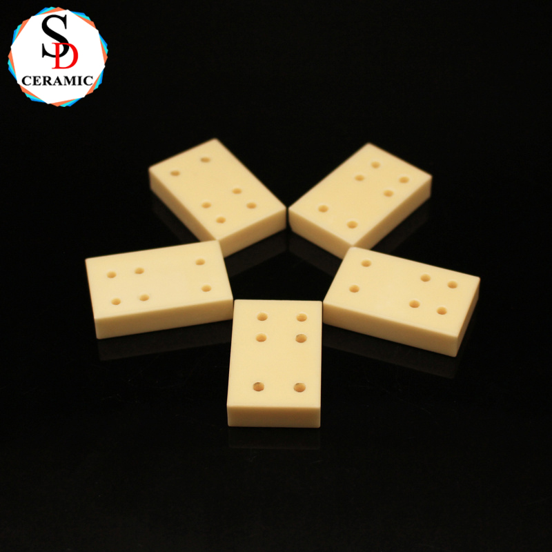 High-hardness Rectangle 99 Alumina Ceramic Block with Holes Al2o3 Ceramic Plate
